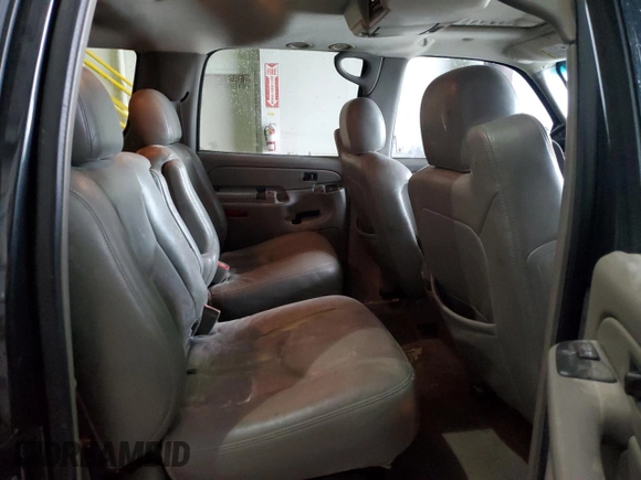 2004 GMC Yukon XL SLE with VIN 3GKEC16T54G324913, listed as a Copart auction lot 44464275 with 257,529 mi miles and Salvage Title. Bid and sale history available at carsss.com. Image 11.