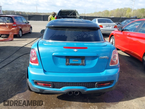 2013 MINI Coupe S with VIN WMWSX3C55DT466604, listed as a IAAI auction lot 42033723 with 109,814 mi miles and . Bid and sale history available at DreamBid. Image 15.