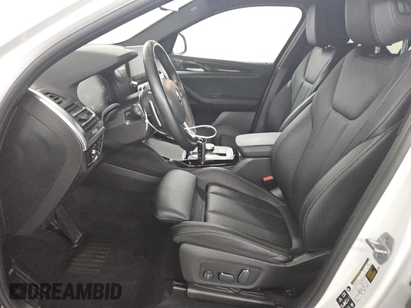 2024 BMW X4 xDrive30i с VIN 5UX33DT07R9W64617, выставлен на аукционе Copart как лот 58201195 с пробегом 32 485 миль миль и Чистый • Clean title. История ставок и продаж доступна на DreamBid. Изображение 7.
