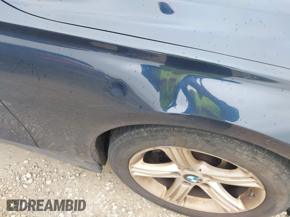2013 BMW 3 Series 328i с VIN WBA3A5C54DF355588, выставлен на аукционе IAAI как лот 42371580 с пробегом 184 548 миль миль и . История ставок и продаж доступна на DreamBid. Изображение 6.