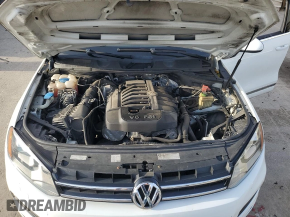 2013 Volkswagen Touareg Lux with VIN WVGEF9BP5DD000427, listed as a Copart auction lot 82340364 with Not Provided miles and Salvage Title. Bid and sale history available at DreamBid. Image 13.