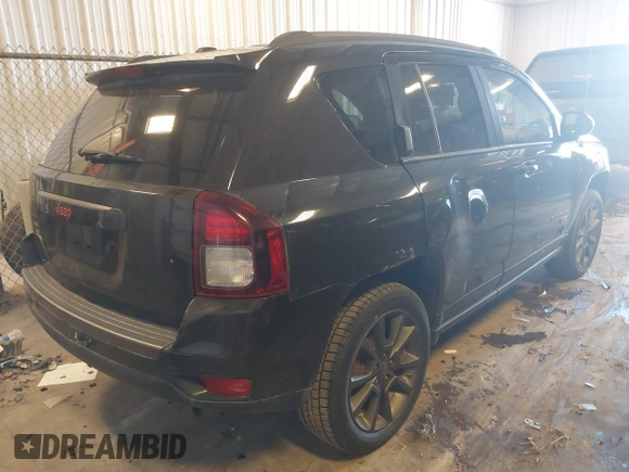 2016 Jeep Compass 75th Anniversary with VIN 1C4NJCBB0GD760290, listed as a IAAI auction lot 41279623 with 174,316 mi miles and . Bid and sale history available at DreamBid. Image 4.