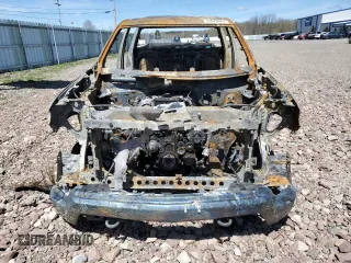 2022 Chevrolet Silverado 1500 LT with VIN 1GCUDDET6NZ632522, listed as a Copart auction lot 55029025 with Not Provided miles and Salvage Title. Bid and sale history available at DreamBid. Image 5.