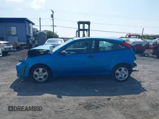 2007 Ford Focus S with VIN 1FAHP31N77W235549, listed as a IAAI auction lot 41377428 with 221,626 mi miles and . Bid and sale history available at carsss.com. Image 15.