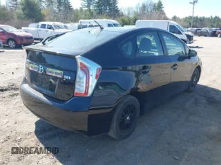 2015 Toyota Prius Four z VIN JTDKN3DU5F0434254, wystawiony jako IAAI lot #42070019 z przebiegiem 134 790 mil mil oraz . Historia ofert i sprzedaży dostępna na DreamBid. Obrazek 4.