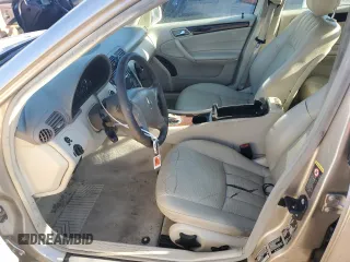 2005 Mercedes-Benz C 240 with VIN WDBRF81J05F680044, listed as a Copart auction lot 88118585 with Not Provided miles and Salvage Title. Bid and sale history available at DreamBid. Image 7.
