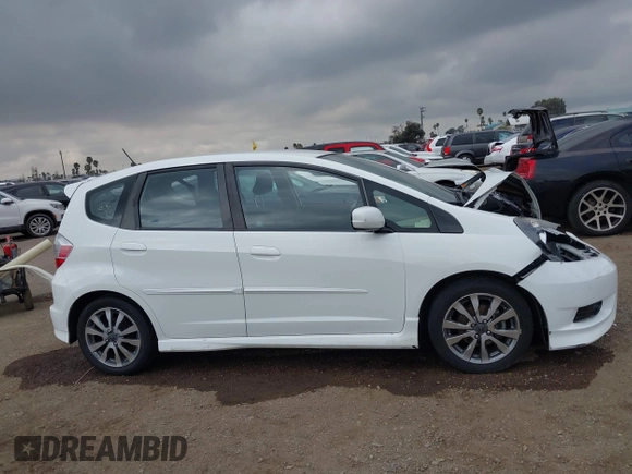 2012 Honda Fit Sport with VIN JHMGE8H59CC001907, listed as a IAAI auction lot 41532788 with 75,917 mi miles. Bid and sale history available at carsss.com. Image 13.