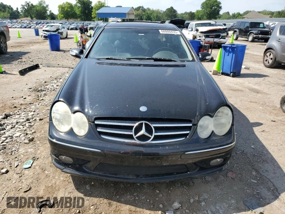 2004 Mercedes-Benz CLK 500 with VIN WDBTJ75J94F071171, listed as a Copart auction lot 60000435 with 204,585 mi miles and Clean title. Bid and sale history available at DreamBid. Image 5.