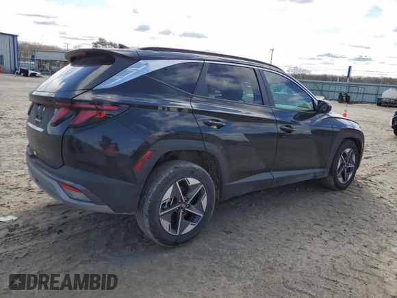 2025 Hyundai Tucson SEL with VIN 5NMJB3DE7SH450690, listed as a Copart auction lot 47982635 with 13,947 mi miles and Salvage Title. Bid and sale history available at carsss.com. Image 3.