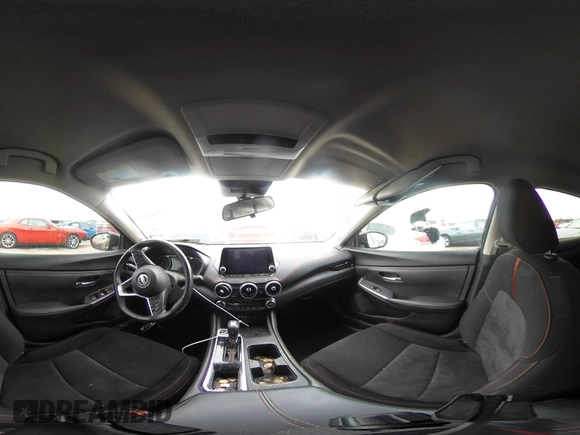 2024 Nissan Sentra SR with VIN 3N1AB8DV4RY255002, listed as a IAAI auction lot 42461623 with 19,189 mi miles and . Bid and sale history available at DreamBid. Image 18.