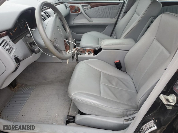 2002 Mercedes-Benz E-Class AWD with VIN WDBJF83J52X066851, listed as a Copart auction lot 81146924 with 88,710 mi miles and Non Repairable. Bid and sale history available at carsss.com. Image 7.