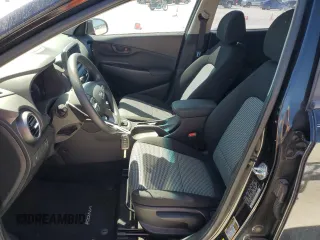 2018 Hyundai Kona SE with VIN KM8K12AA8JU147665, listed as a Copart auction lot 49247315 with 51,793 mi miles and Salvage Title. Bid and sale history available at DreamBid. Image 7.