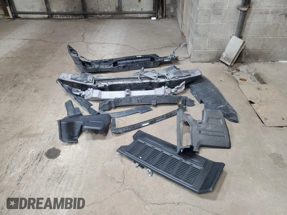 2021 Jeep Wrangler Unlimited Sahara z VIN 1C4HJXEGXMW758252, wystawiony jako Copart lot #50489015 z przebiegiem 38 388 mil mil oraz Szkoda całkowita • Salvage title. Historia ofert i sprzedaży dostępna na DreamBid. Obrazek 13.
