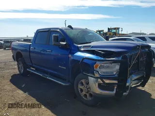 2019 Ram 2500 Big Horn with VIN 3C6UR5DJ9KG645260, listed as a IAAI auction lot 41388384 with 44,408 mi miles. Bid and sale history available at carsss.com. Image 1.