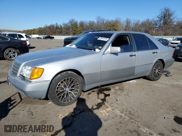 1994 Mercedes-Benz S 320 with VIN WDBGA32E1RA165230, listed as a Copart auction lot 42641875 with 74,960 mi miles and Clean Title. Bid and sale history available at DreamBid. Image 1.