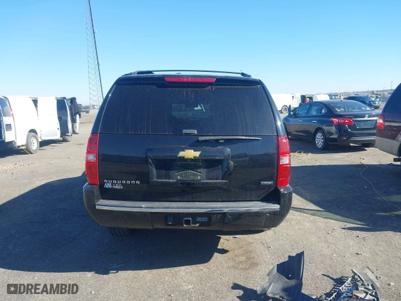 2012 Chevrolet Suburban LTZ with VIN 1GNSKKE78CR323272, listed as a IAAI auction lot 41794029 with 16,541 mi miles. Bid and sale history available at carsss.com. Image 16.