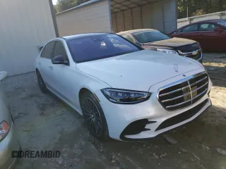 2022 Mercedes-Benz S 580 z VIN W1K6G7GB2NA109797, wystawiony jako Copart lot #68282592 z przebiegiem 8481 mil mil oraz . Historia ofert i sprzedaży dostępna na DreamBid. Obrazek 4.