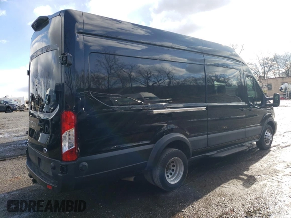 2022 Ford Transit with VIN 1FTBF4W84NKA16967, listed as a Copart auction lot 53837335 with 53,887 mi miles and Non Repairable. Bid and sale history available at DreamBid. Image 3.