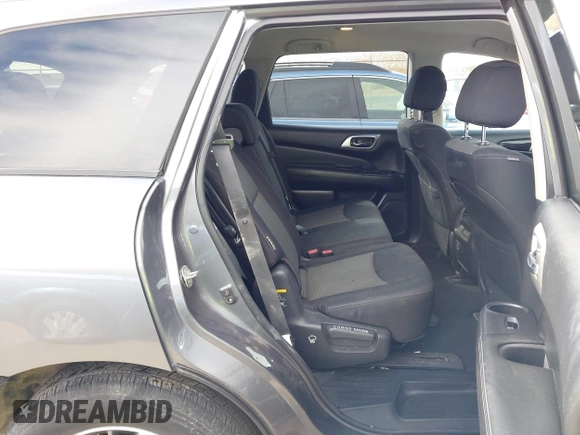 2018 Nissan Pathfinder SL with VIN 5N1DR2MN6JC606813, listed as a IAAI auction lot 41684732 with 101,953 mi miles. Bid and sale history available at carsss.com. Image 8.