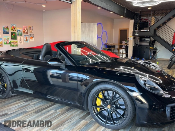 2017 Porsche 911 Carrera S with VIN WP0CB2A95HS155224, listed as a Copart auction lot 88132405 with 29,460 mi miles and Clean Title. Bid and sale history available at carsss.com. Image 1.