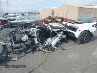 2022 Audi R8 performance quattro with VIN WUACEAFX7N7901019, listed as a IAAI auction lot 41904531 with Not Provided miles and . Bid and sale history available at DreamBid. Image 6.