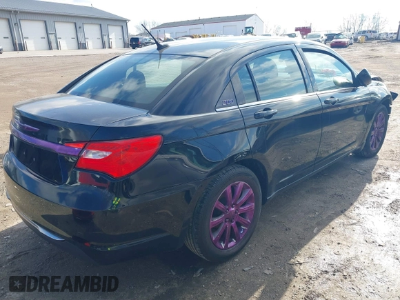 2011 Chrysler 200 LX with VIN 1C3BC4FB6BN568036, listed as a IAAI auction lot 41192409 with 135,353 mi miles. Bid and sale history available at carsss.com. Image 4.