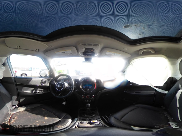 2019 MINI Countryman Cooper with VIN WMZYV5C55K3E05106, listed as a IAAI auction lot 41514627 with 69,399 mi miles. Bid and sale history available at carsss.com. Image 19.