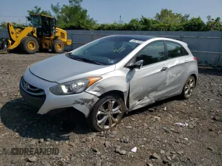 2014 Hyundai Elantra GT with VIN KMHD35LH5EU216672, listed as a Copart auction lot 68671644 with 114,625 mi miles and Salvage Title. Bid and sale history available at carsss.com. Image 1.