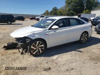 2020 Volkswagen Jetta GLI S z VIN 3VW5T7BU4LM081881, wystawiony jako Copart lot #75227324 z przebiegiem 73 188 mil mil oraz Szkoda całkowita • Salvage title. Historia ofert i sprzedaży dostępna na DreamBid. Obrazek 1.