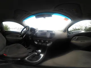 2017 Kia Rio LX z VIN KNADM4A35H6117584, wystawiony jako IAAI lot #42244051 z przebiegiem 123 378 mil mil oraz . Historia ofert i sprzedaży dostępna na DreamBid. Obrazek 21.