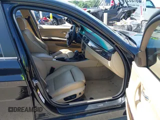 2006 BMW 3 Series 325i with VIN WBAVB13576KX32715, listed as a IAAI auction lot 42572961 with Not provided miles and . Bid and sale history available at DreamBid. Image 5.
