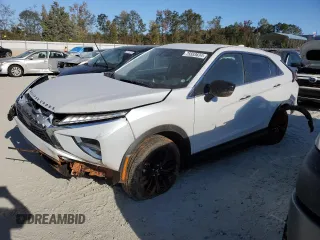 2022 Mitsubishi Eclipse Cross LE z VIN JA4ASVAA3NZ050360, wystawiony jako Copart lot #75553634 z przebiegiem 4 060 mil mil oraz Szkoda całkowita • Salvage title. Historia ofert i sprzedaży dostępna na DreamBid. Obrazek 1.