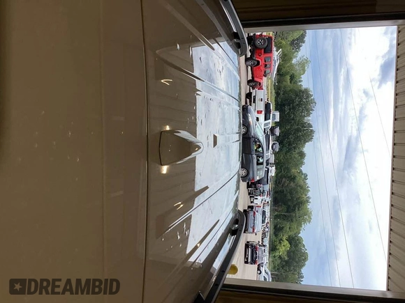 2022 GMC Terrain SLE z VIN 3GKALMEV9NL212210, wystawiony jako IAAI lot #42569102 z przebiegiem 71 097 mil mil oraz . Historia ofert i sprzedaży dostępna na DreamBid. Obrazek 5.