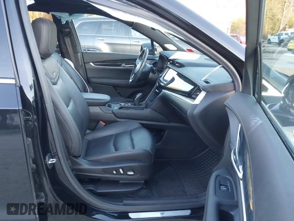 2020 Cadillac XT6 AWD Premium Luxury with VIN 1GYKPDRS5LZ109158, listed as a IAAI auction lot 40971141 with 47,367 mi miles and . Bid and sale history available at DreamBid. Image 5.