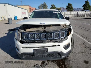 2017 Jeep Compass Sport with VIN 3C4NJCAB1HT672619, listed as a Copart auction lot 87966095 with 89,870 mi miles and Clean Title. Bid and sale history available at carsss.com. Image 5.