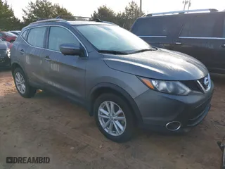 2018 Nissan Rogue Sport SV with VIN JN1BJ1CR1JW204765, listed as a IAAI auction lot 41090432 with 59,084 mi miles. Bid and sale history available at carsss.com. Image 1.