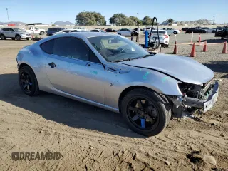 2020 Toyota 86 with VIN JF1ZNAA15L8751337, listed as a Copart auction lot 80068594 with 63,196 mi miles and Salvage Title. Bid and sale history available at carsss.com. Image 4.