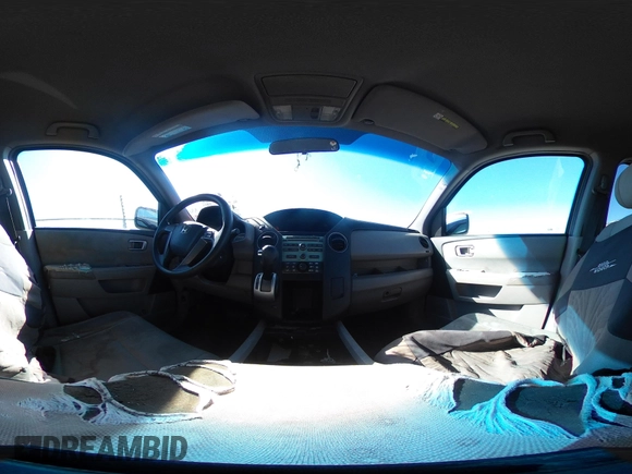 2011 Honda Pilot LX with VIN 5FNYF3H24BB022435, listed as a IAAI auction lot 41304933 with Not provided miles and . Bid and sale history available at DreamBid. Image 17.