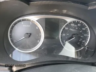 2020 Nissan Versa S z VIN 3N1CN8DV7LL865352, wystawiony jako Copart lot #58872445 z przebiegiem 113 318 mil mil oraz Nie do naprawy. Historia ofert i sprzedaży dostępna na DreamBid. Obrazek 9.