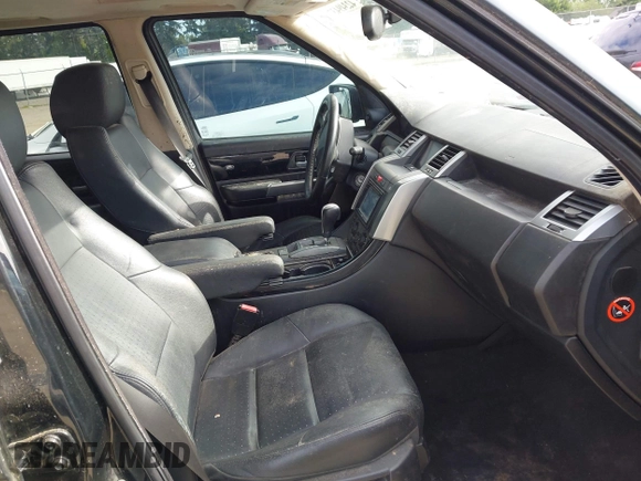 2006 Land Rover Range Rover Sport SC with VIN SALSH23476A943087, listed as a IAAI auction lot 42349437 with Not provided miles and . Bid and sale history available at DreamBid. Image 5.