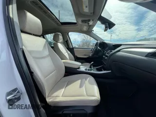 2016 BMW X4 xDrive28i z VIN 5UXXW3C59G0M90288, wystawiony jako Copart lot #56561205 z przebiegiem 161 102 mil mil oraz Tytuł czysty. Historia ofert i sprzedaży dostępna na DreamBid. Obrazek 5.
