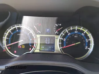 2014 Toyota 4Runner SR5 with VIN JTEZU5JR7E5082045, listed as a IAAI auction lot 41072781 with 149,510 mi miles and . Bid and sale history available at DreamBid. Image 7.