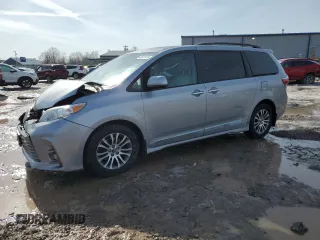 2018 Toyota Sienna XLE Auto Access Seat with VIN 5TDYZ3DC6JS951915, listed as a Copart auction lot 48319715 with 108,379 mi miles and Salvage Title. Bid and sale history available at carsss.com. Image 1.