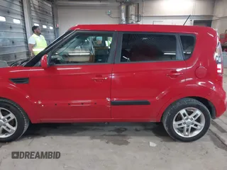 2011 Kia Soul + with VIN KNDJT2A23B7329051, listed as a IAAI auction lot 41963566 with 146,063 mi miles. Bid and sale history available at carsss.com. Image 14.