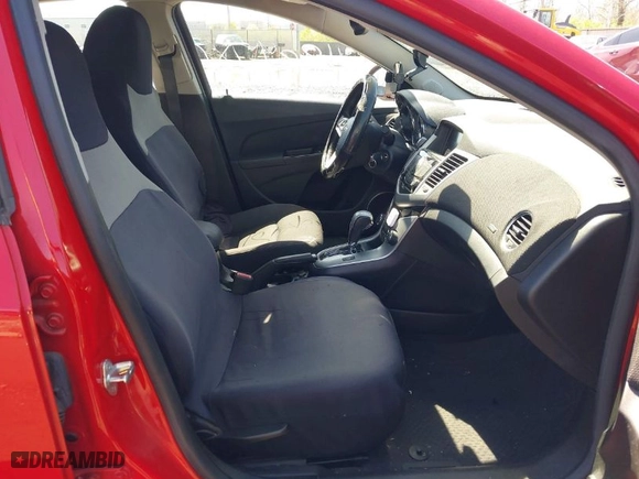 2013 Chevrolet Cruze 1LT with VIN 1G1PC5SB7D7169357, listed as a IAAI auction lot 41989787 with 73,831 mi miles. Bid and sale history available at carsss.com. Image 5.
