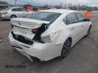 2017 Nissan Altima SR with VIN 1N4AL3APXHC152604, listed as a IAAI auction lot 41978787 with 104,268 mi miles and . Bid and sale history available at DreamBid. Image 4.