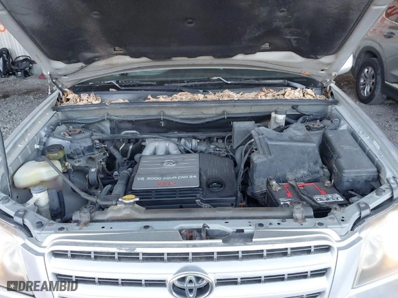 2001 Toyota Highlander with VIN JTEGF21A410019289, listed as a IAAI auction lot 41397643 with 187,882 mi miles. Bid and sale history available at carsss.com. Image 10.