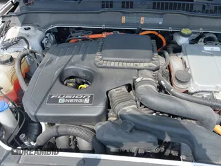 2019 Ford Fusion Titanium with VIN 3FA6P0SU8KR192833, listed as a IAAI auction lot 42818081 with 71,188 mi miles and . Bid and sale history available at DreamBid. Image 6.