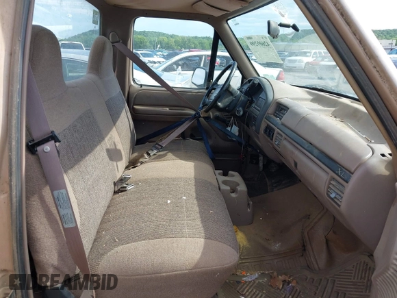 1996 Ford F-150 with VIN 1FTEF15N1TLB98430, listed as a IAAI auction lot 42609299 with 113,234 mi miles and . Bid and sale history available at DreamBid. Image 5.