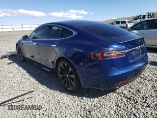 2021 Tesla Model S 75D with VIN 5YJSA1E44MF426532, listed as a Copart auction lot 56600895 with Not provided miles and Salvage title. Bid and sale history available at DreamBid. Image 2.